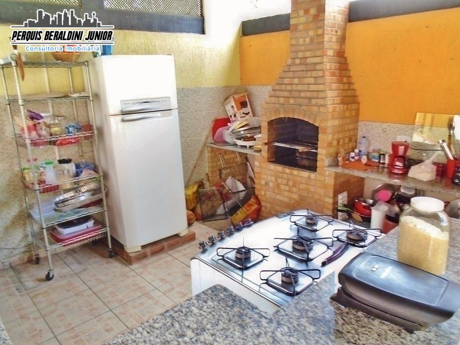 Casa à venda com 3 quartos, 550m² - Foto 39