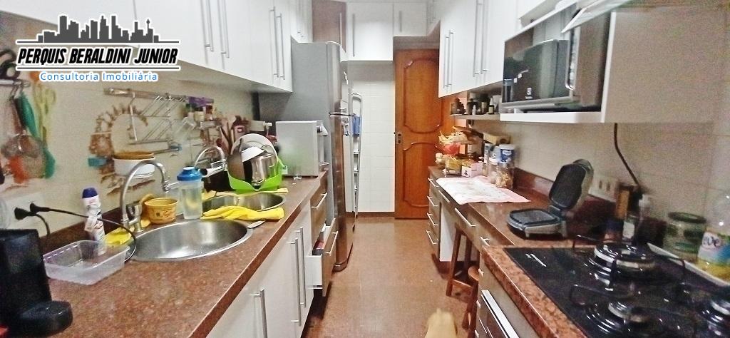 Apartamento à venda com 4 quartos, 142m² - Foto 19